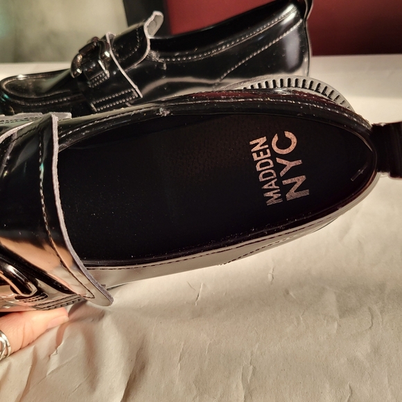 NWOT MADDEN NYC BLACK VEGAN PATENT LEATHER LOAFERS - Picture 9 of 13